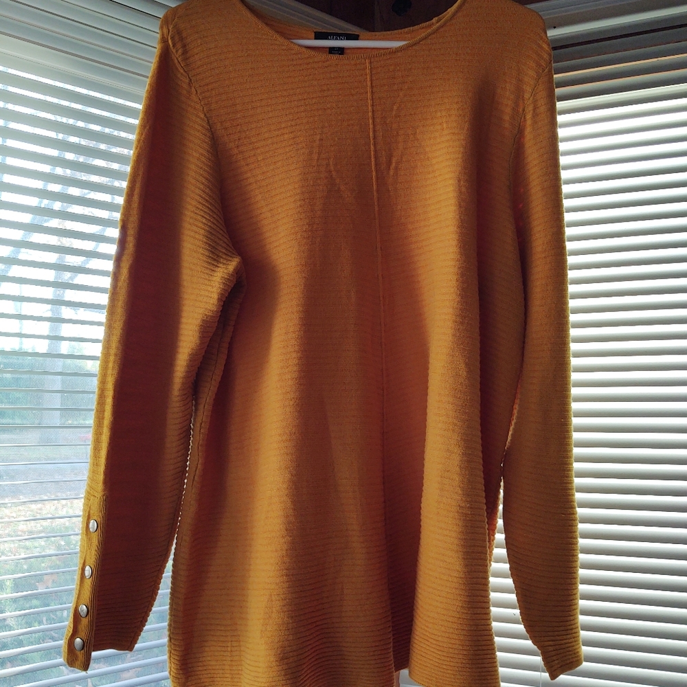 Alfani gold color sweater